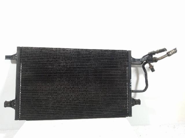 4D0260401A VAG Condensador aire acondicionado  en stock Córdoba