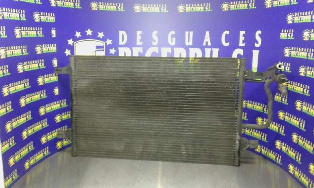 4D0260401A Condensador de aire acondicionado  comprar en Zaragoza