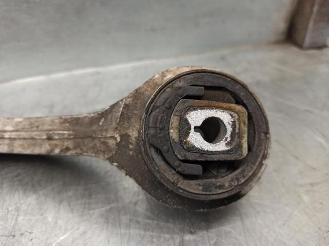 4D0407695J VAG Brazo inferior izquierdo de la suspensión delantera  comprar en Jaén