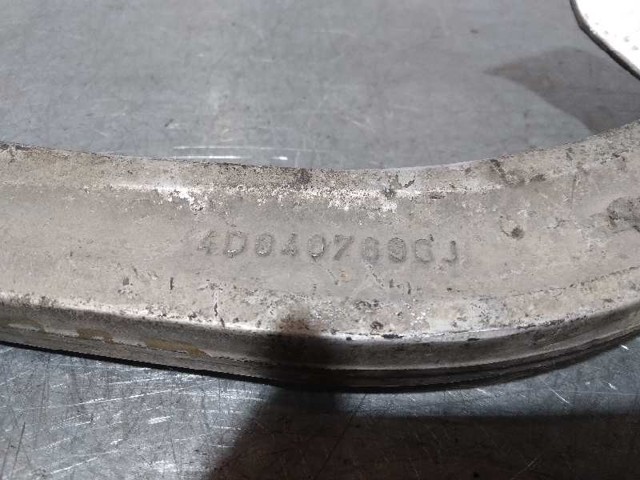 VAG 4D0407696J Brazo inferior derecho de la suspensión delantera comprar Barcelona
