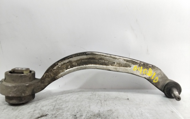 VAG 4D0407696J Brazo inferior derecho de la suspensión delantera comprar Barcelona