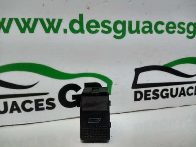 4D0959855 VAG Botón de encendido del motor del elevalunas trasero derecho  en stock Huelva