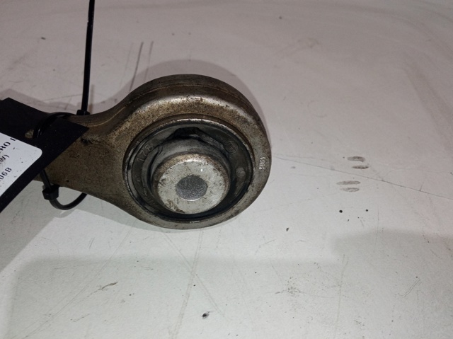 4E0407506B VAG Brazo superior derecho de la suspensión delantera  comprar en Lleida