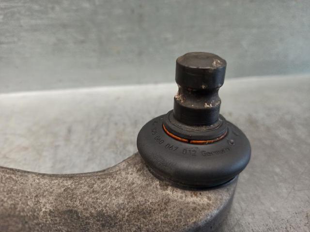 4E0407506E VAG Brazo superior derecho de la suspensión delantera  disponible Alicante