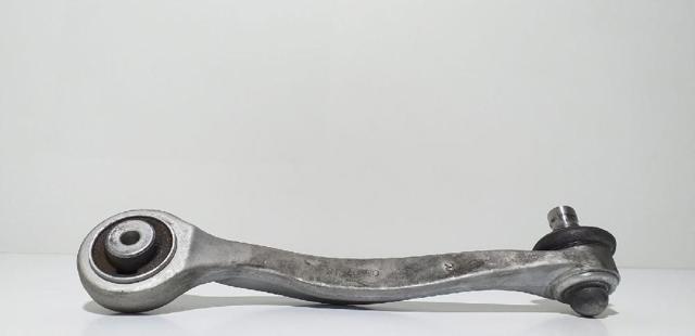 Brazo superior derecho de la suspensión delantera 4E0407510E VAG