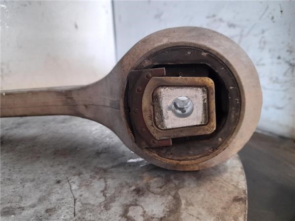 VAG 4E0407695C Brazo inferior izquierdo de la suspensión delantera  disponible Lugo