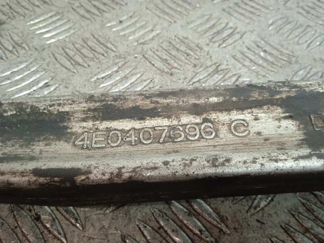 4E0407696C Brazo inferior derecho de la suspensión delantera  comprar en Pontevedra