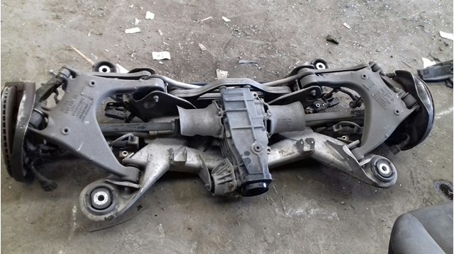 Subchasis trasero soporte motor 4E0505235H VAG/Audi