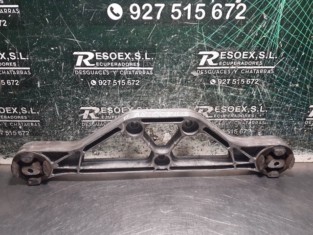 Soporte, diferencial eje trasero, trasero 4E0599285 VAG/Audi