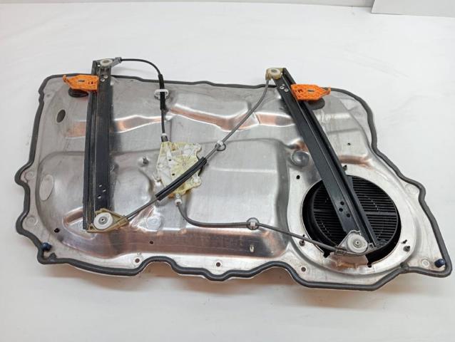 Mecanismo de elevalunas delantero derecha Audi A8  desde 88,57 €
