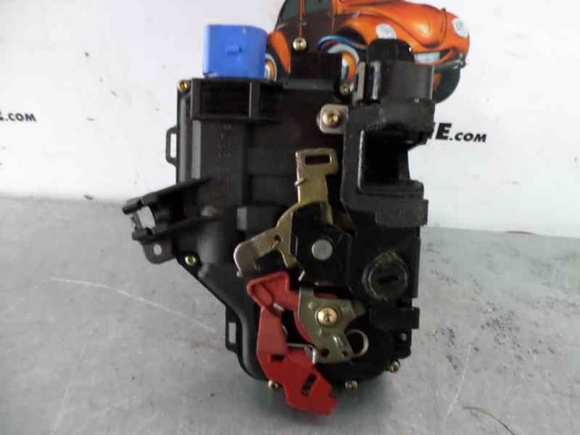 VAG 4E0839015 Cerradura de puerta trasera izquierda  comprar en Albacete