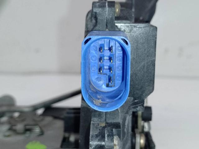 4E0839016 Cerradura de la puerta trasera derecha comprar Almería