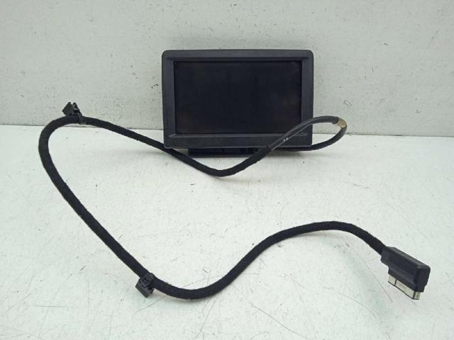 Precio del repuesto Display A8  sedán