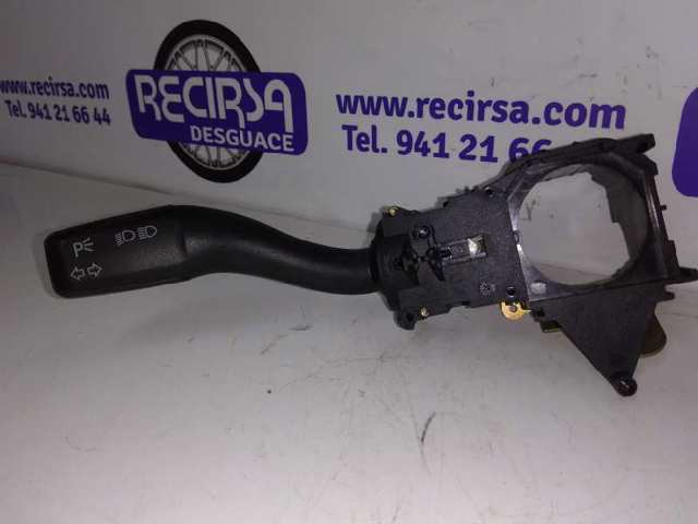4E0953513A VAG Conmutador izquierdo de la columna de dirección  disponible Vigo