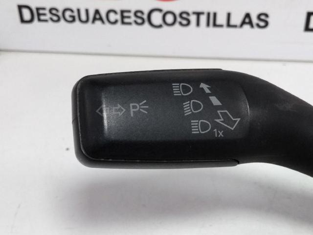 4E0953513K Conmutador izquierdo de la columna de dirección  disponible Utrera