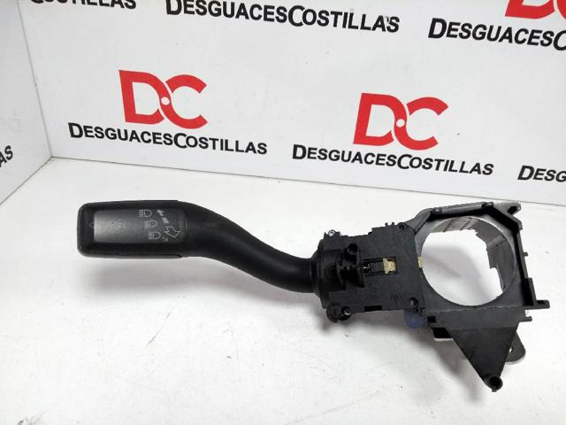 VAG 4E0953513K Conmutador izquierdo de la columna de dirección  en stock Terrassa