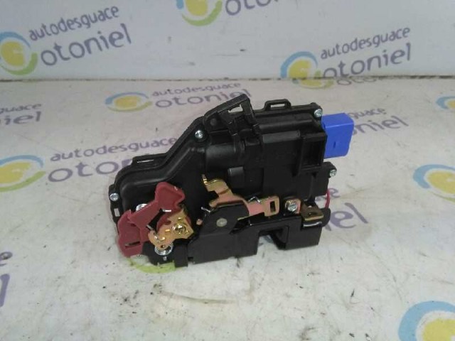 Cerradura delantera izquierda 4E1837015 VAG