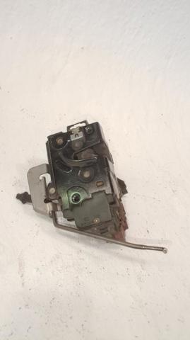 4E1837016 Cerradura de puerta delantera derecha  en stock Sabadell