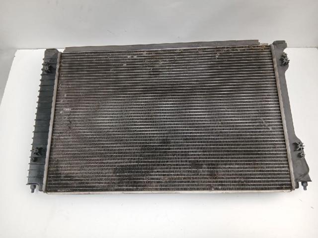 4F0121251P Radiador de refrigeración del motor  disponible Málaga