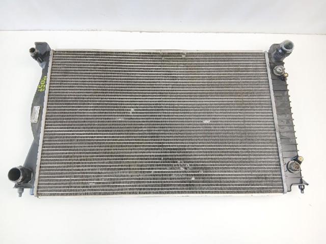 4F0121251P Radiador de refrigeración del motor  comprar en Zaragoza