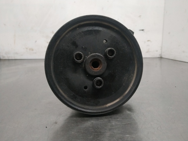 Bomba servodireccion 4F0145155A VAG