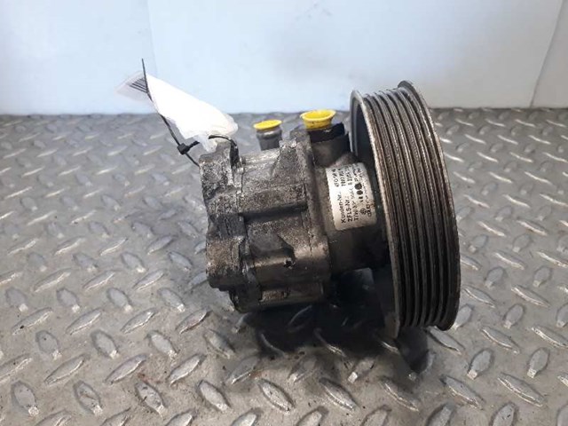 4F0145155A Bomba de dirección asistida  comprar en Pontevedra