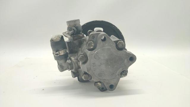 4F0145155E Bomba de dirección asistida  comprar en Pontevedra