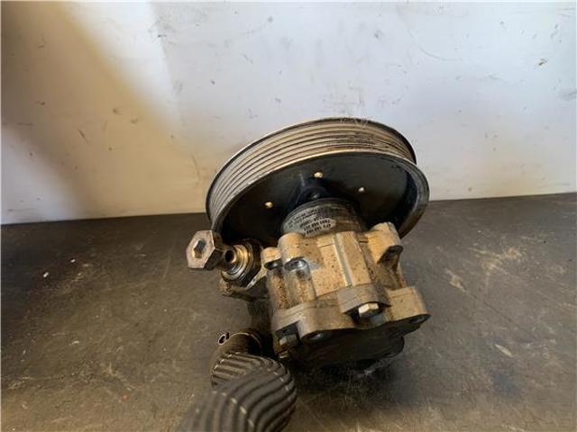 4F0145155H VAG Bomba de dirección  en stock Huelva