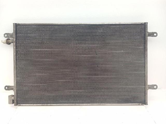 4F0260401E Condensador de aire acondicionado  disponible Málaga