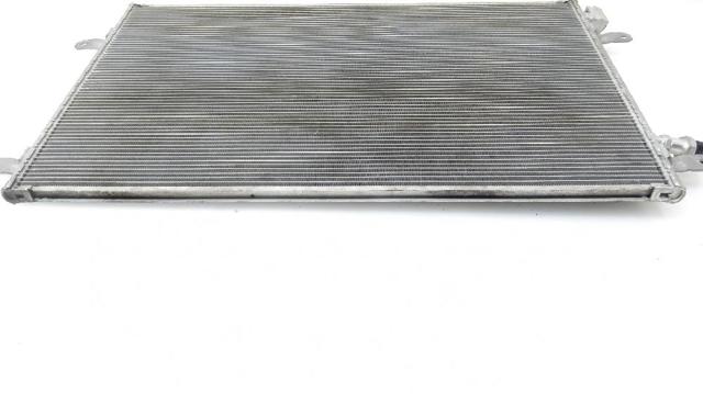 VAG 4F0260403P Condensador de aire acondicionado  disponible Lugo