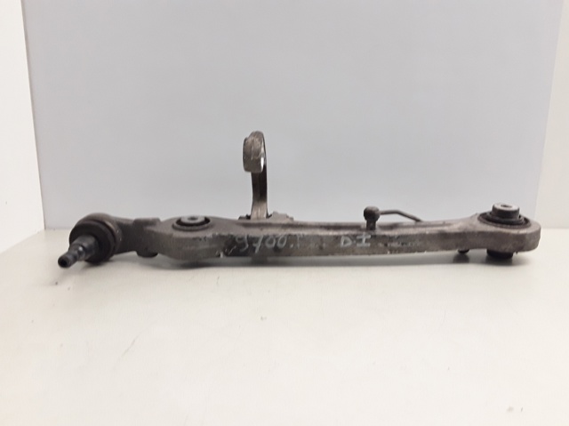 VAG 4F0407151 Brazo inferior izquierdo/derecho de suspensión delantera  en stock Valencia