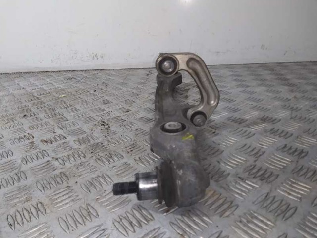 4F0407151A Brazo inferior izquierdo/derecho de suspensión delantera  comprar en Pontevedra