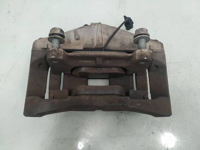 4F0615124 Pinza de freno delantera derecha  en stock Sabadell