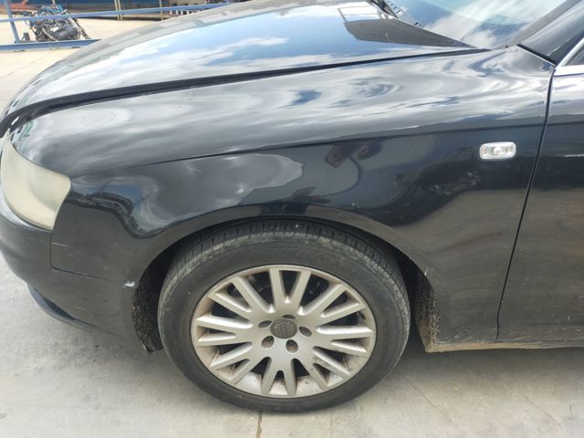 Aleta delantera izquierda 4F0821103A VAG