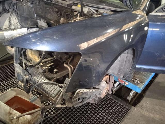 VAG 4F0821103A Aleta delantera izquierda  comprar en Ponferrada