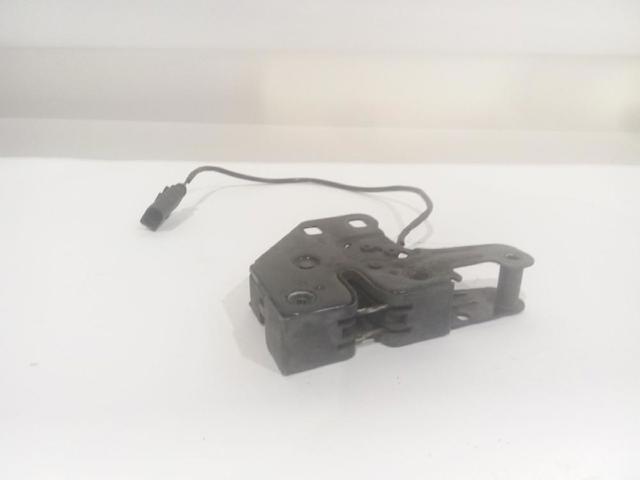 VAG 4F0823509B Cerradura de capó  en stock Salamanca