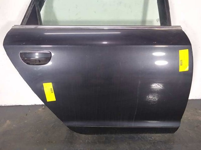 4F0831052F VAG Puerta delantera derecha  disponible Ourense