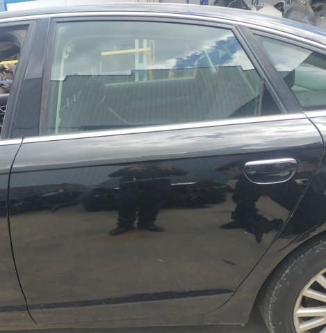 VAG 4F0833051G Puerta trasera izquierda  en stock Valencia