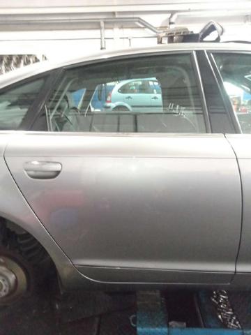 4F0833052G VAG Puerta trasera derecha  comprar en Jaén