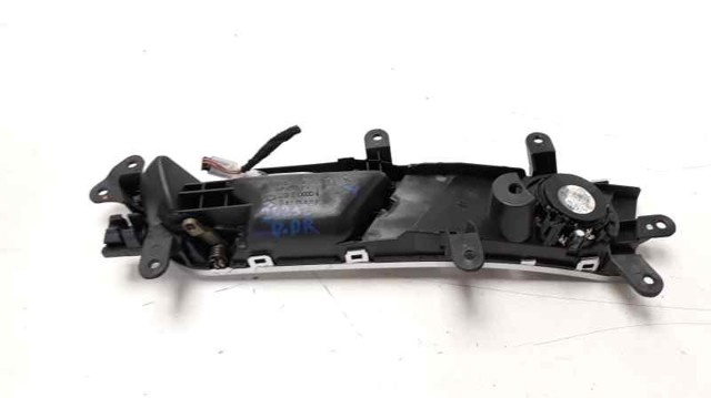 4F0837020B Manija interior de puerta delantera derecha  comprar en Pontevedra