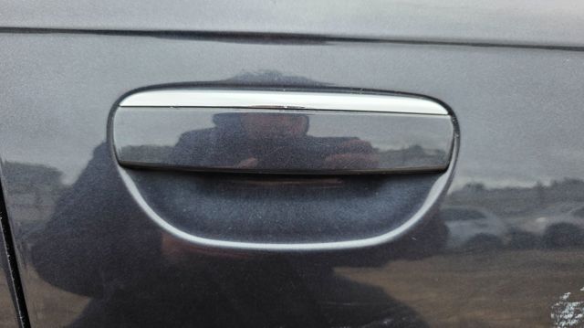 4F0837208B VAG Manija exterior derecha de puerta delantera  disponible Alicante