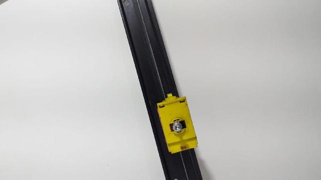 4F0837462D Mecanismo de elevalunas de la puerta delantera derecha  disponible Utrera