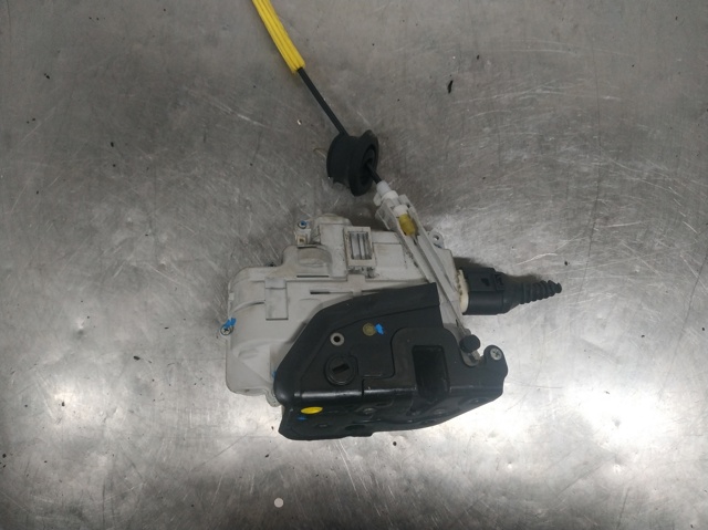 4F0839015 VAG Cerradura de puerta trasera izquierda  disponible Alicante