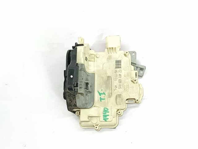4F0839015 VAG Cerradura de puerta trasera izquierda  en stock Córdoba