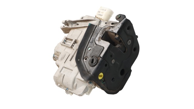 4F0839015 Cerradura de puerta trasera izquierda  disponible Utrera