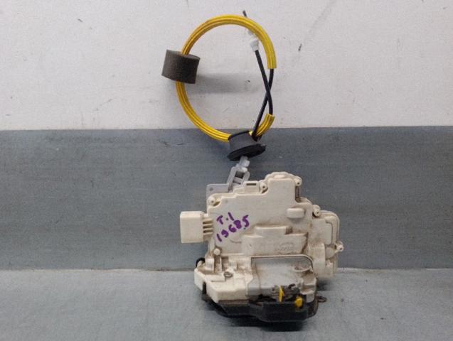 VAG 4F0839015A Cerradura de puerta trasera izquierda  disponible Lugo