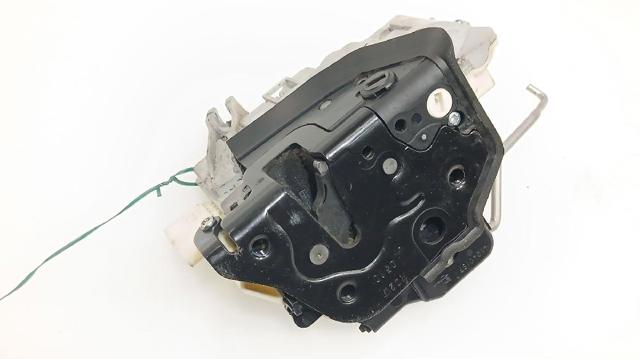 4F0839016 Cerradura de la puerta trasera derecha  en stock Castellón