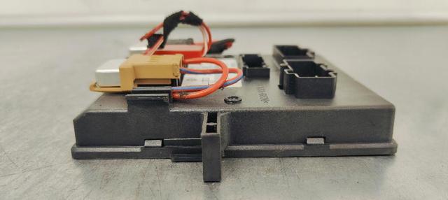 4F0907279 Módulo de control de luces de faros (ECU)  comprar en Pontevedra