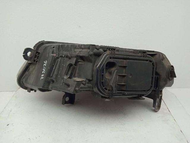 VAG 4F0941004 Faro derecho  en stock Salamanca