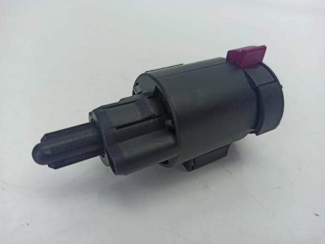 4F0945459B Interruptor de luz de freno  comprar en Pontevedra